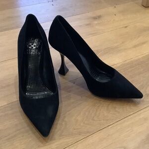 Vince Camuto Black Pumps - 6 - worn once